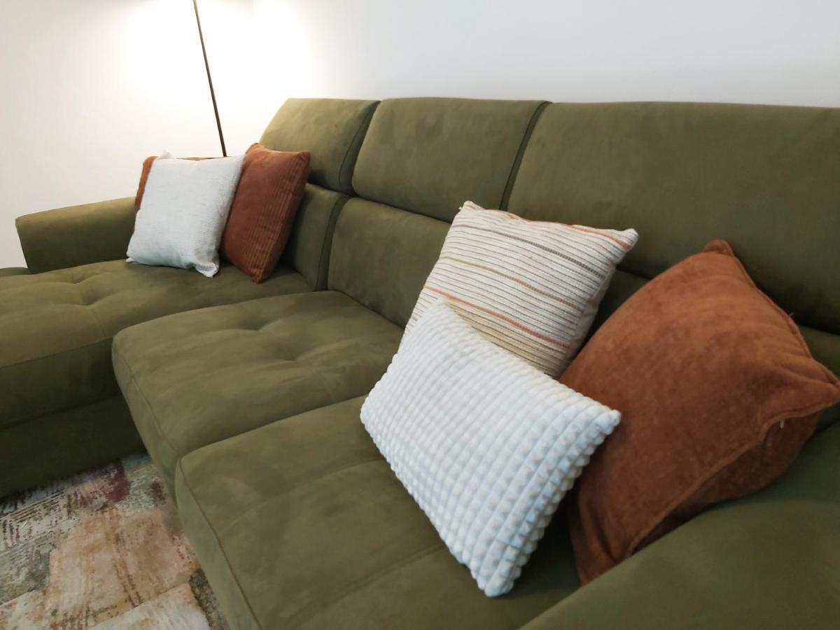 Apartment Point